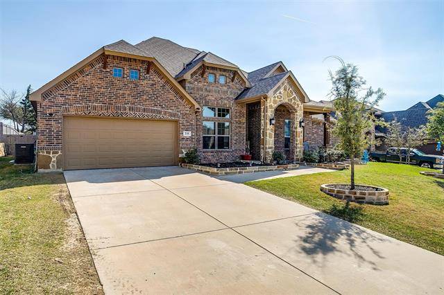 218 Hillstone Drive, Midlothian, TX 76065