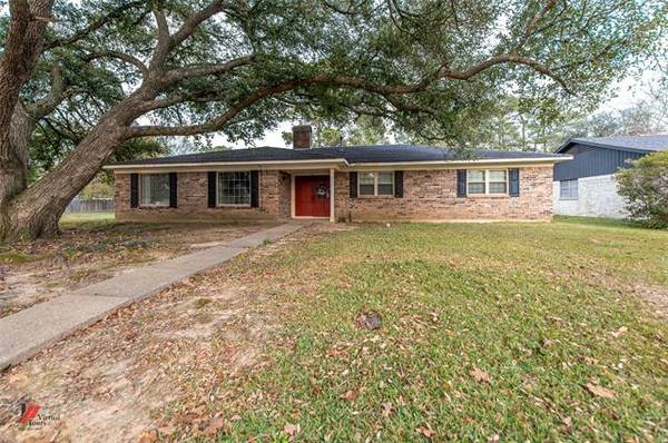 9411 Shartel Drive, Shreveport, LA 71118