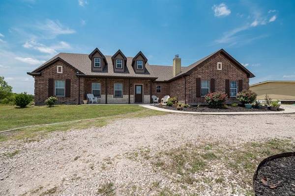 1362 Private Road 2739, Caddo Mills, TX 75135