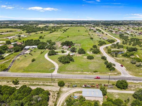 2215 Zion Hill Road, Weatherford, TX 76088