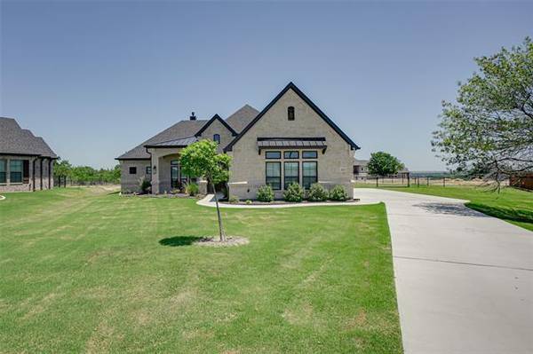 113 Firewood Court, Weatherford, TX 76087