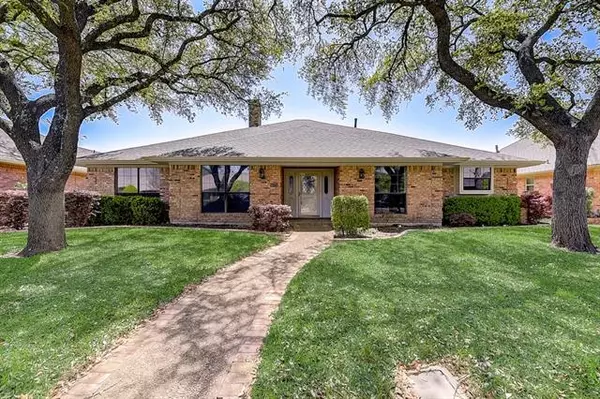 16201 Amberwood Road, Dallas, TX 75248