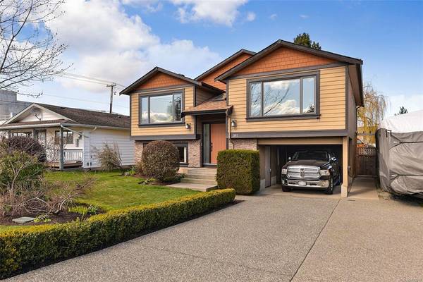 Sidney, BC V8L 4T3,2102 JAHN Pl