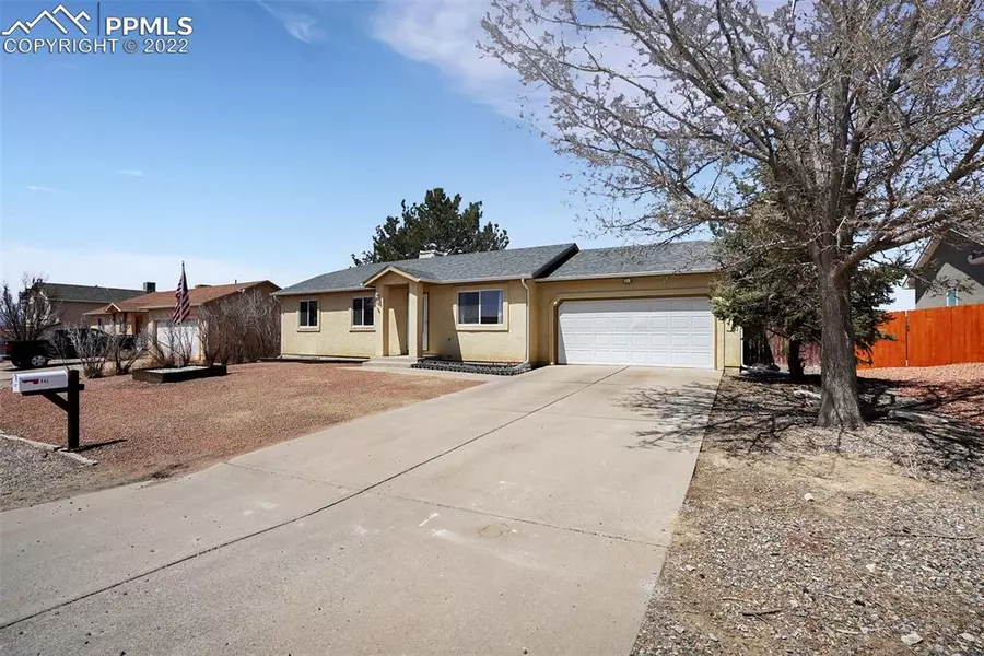 643 S Bellflower DR, Pueblo West, CO 81007