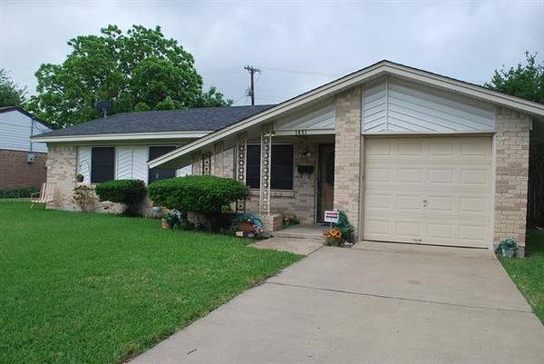 1201 Trellis Drive, Garland, TX 75040