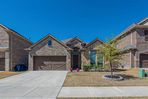 213 Mineral Point Drive, Aledo, TX 76008