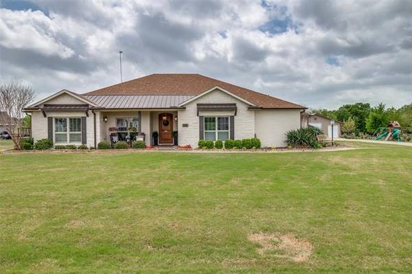 118 Owen Lane, Van Alstyne, TX 75495