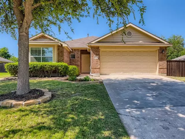 2001 Prescott Downs Drive, Denton, TX 76210