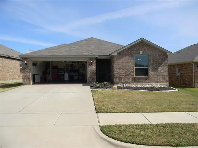 147 Presidents Way, Venus, TX 76084