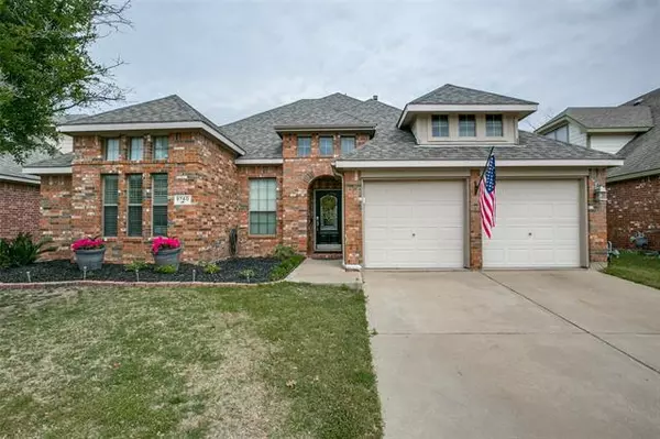 9740 Mcfarring Drive, Fort Worth, TX 76244