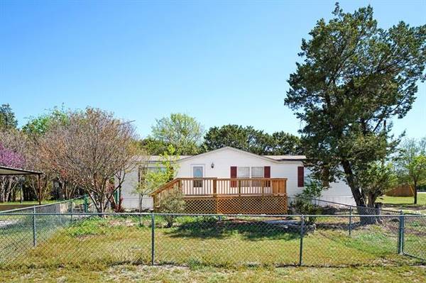 937 Nacogdoches River Drive, Granbury, TX 76048