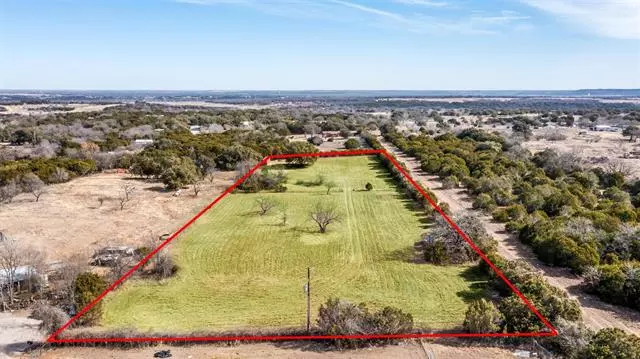 8913 S Peaceful Court, Granbury, TX 76048