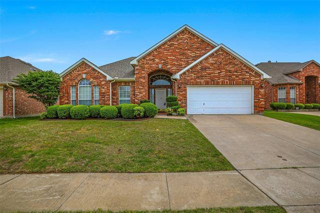 502 Lynn Creek Drive, Arlington, TX 76002