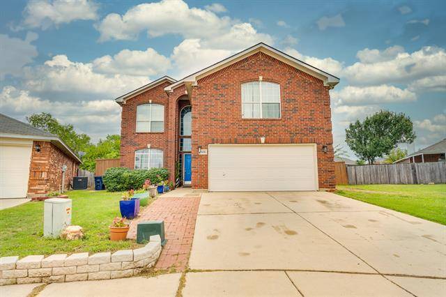 5616 Hawkshaw Court, Fort Worth, TX 76137