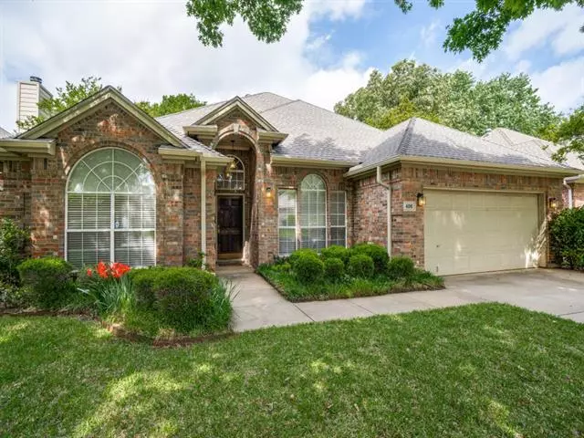 406 Dorcas Lane, Arlington, TX 76013