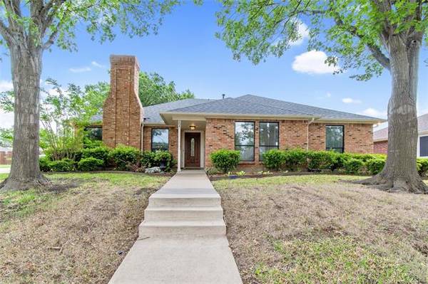 104 Rushcreek Drive, Wylie, TX 75098