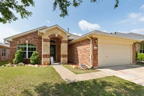 Fort Worth, TX 76262,3960 Ringdove Way