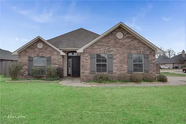 3833 Pickering Pass Drive, Bossier City, LA 71111