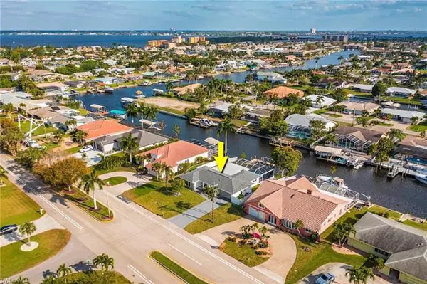 1720 Savona PKY, Cape Coral, FL 33904