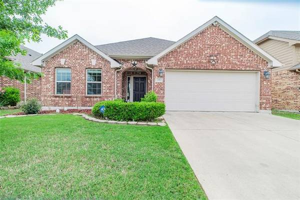 135 Pleasant Hill Lane, Fate, TX 75189