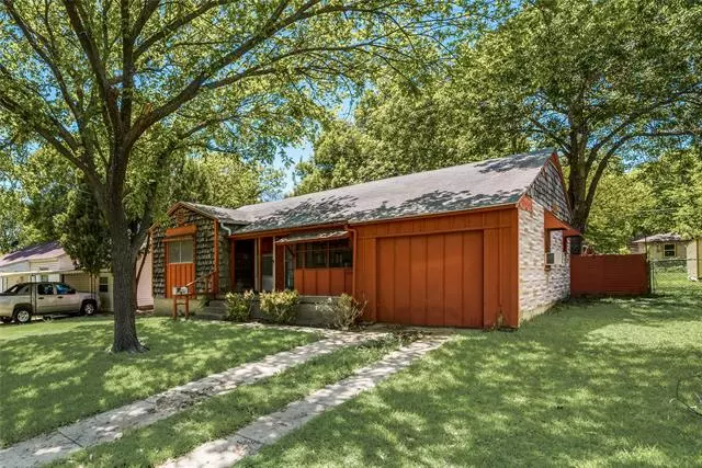 1421 S Brighton Avenue, Dallas, TX 75208