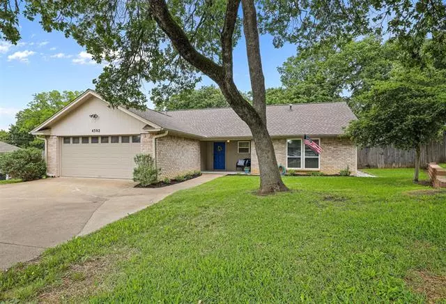 4302 Woodmeadow Court, Arlington, TX 76016