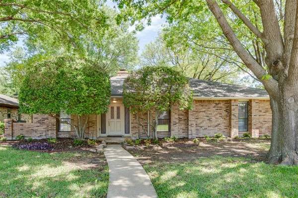 2506 Amy Avenue, Rowlett, TX 75088