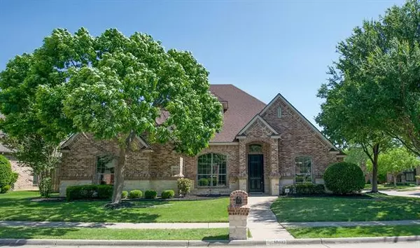 8600 Glenbrook Drive, North Richland Hills, TX 76182