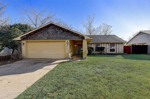 2020 Cedarwood Drive, Carrollton, TX 75007