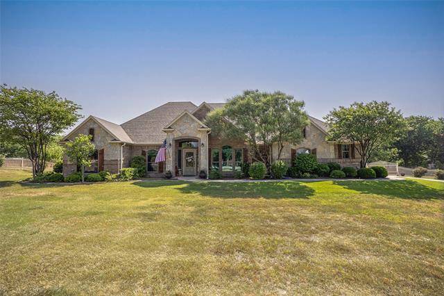 160 N Star Crossing Lane, Weatherford, TX 76088