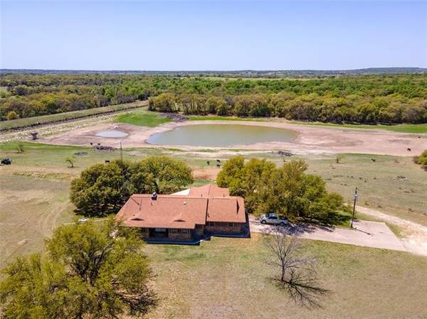 9477 County Road 401, Dublin, TX 76446