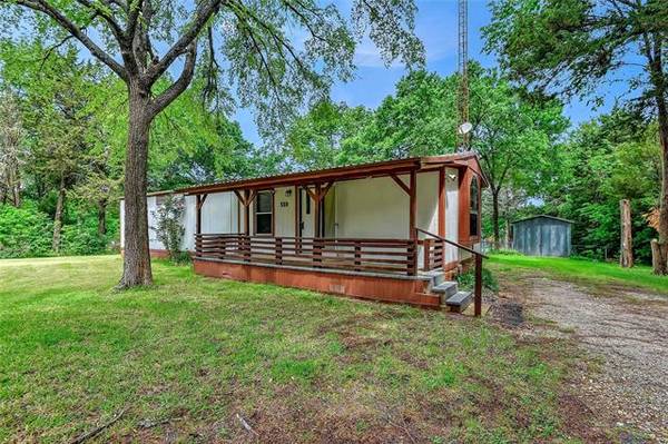 559 Stone Circle Drive, Gordonville, TX 76245