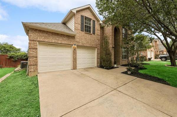 2021 Fair Oaks Circle, Corinth, TX 76210