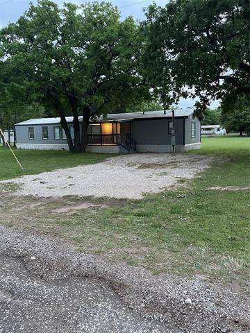 317 Teakwood Avenue, Streetman, TX 75859