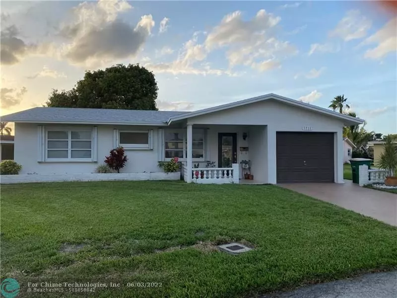 5711 NW 47th Ln, Tamarac, FL 33319