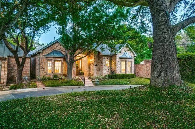 4936 Briarwood Place, Dallas, TX 75209