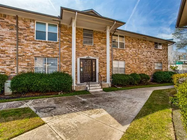 Dallas, TX 75231,8085 Meadow Road #227