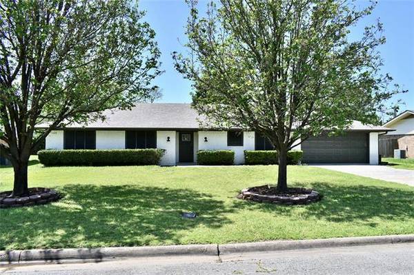 224 Azalea Drive, Sulphur Springs, TX 75482