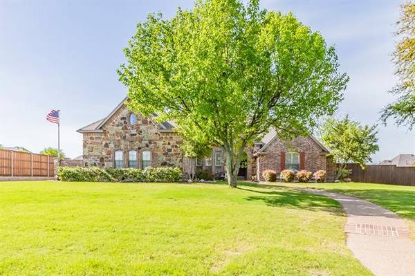 137 Applewood Lane, Haslet, TX 76052