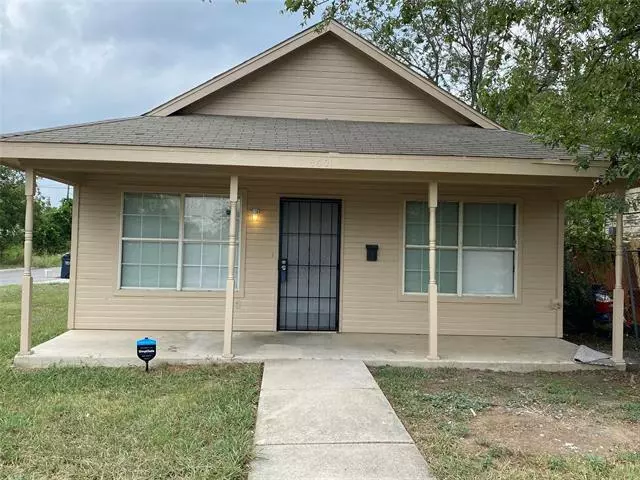 4601 Avenue M, Fort Worth, TX 76105