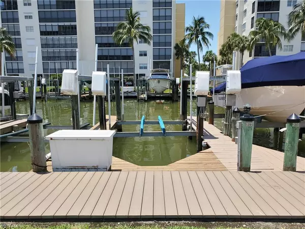 Fort Myers Beach, FL 33931,4351 BAY BEACH #29 LN