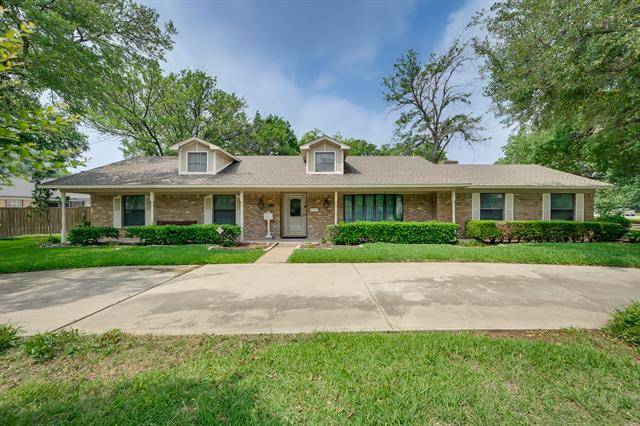 1016 Sleepy Hollow Drive N, Irving, TX 75061