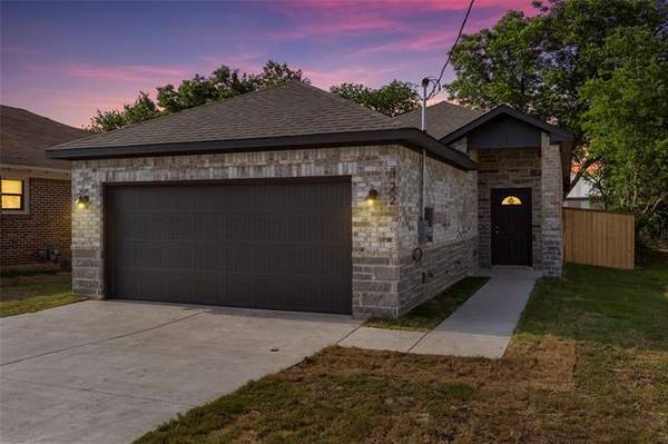 322 E Walnut Street, Hillsboro, TX 76645