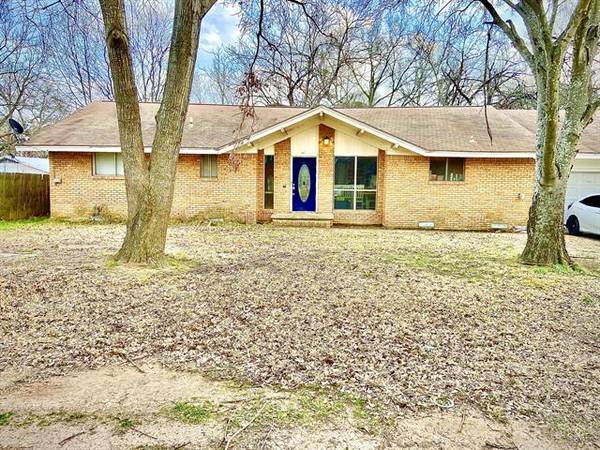 406 E Cook Street, Eustace, TX 75124