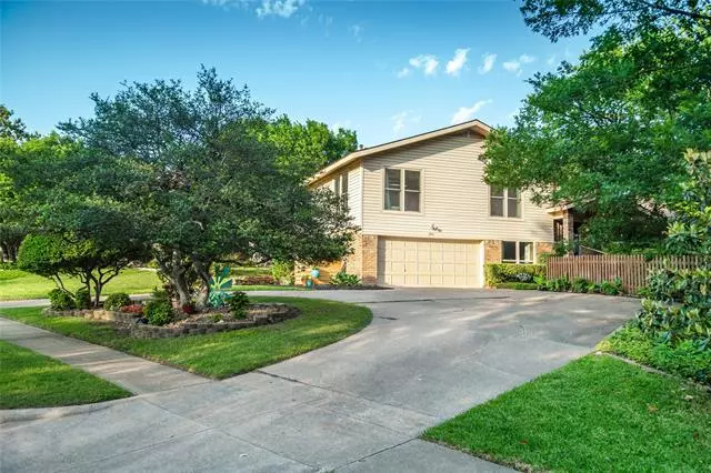 2704 Canyon Valley Drive, Richardson, TX 75080