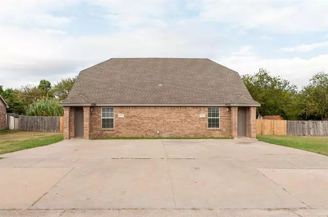 500 Kings Way Drive, Mansfield, TX 76063