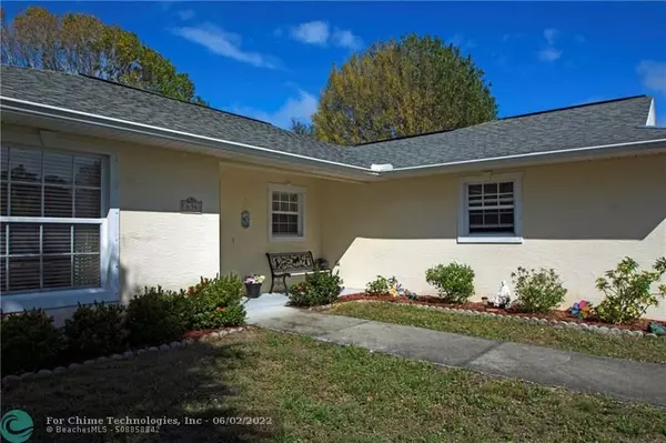 Vero Beach, FL 32962,636 SW 19th Place