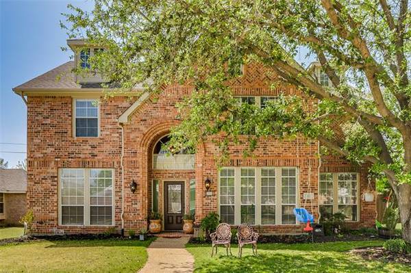 419 Heatherwood Drive,  Allen,  TX 75002