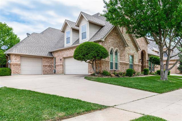 8613 Glenmont Drive, North Richland Hills, TX 76182