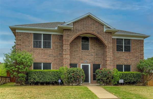 2417 Waterloo Lane, Mesquite, TX 75181